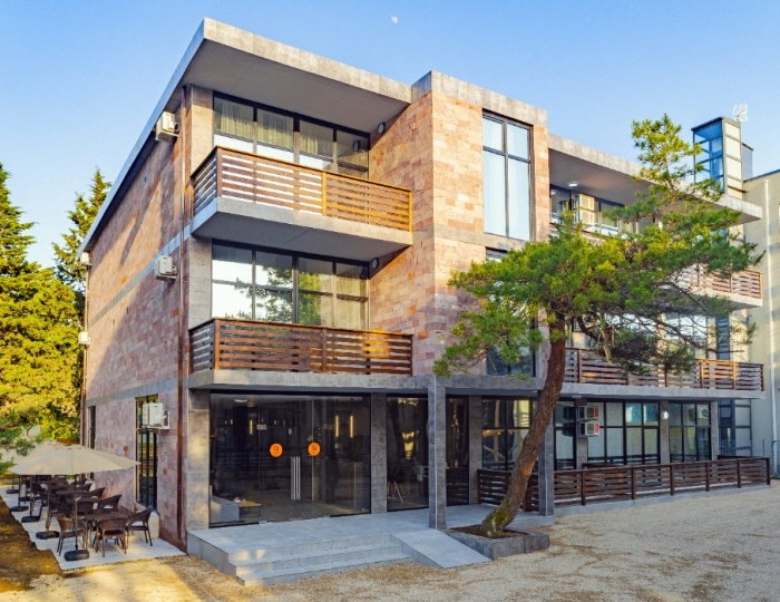 Отель Bruni Loft Hotel / Бруни Лофт Цандрипш