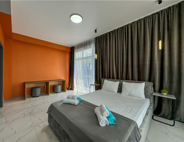 Делюкс 2-местный 2-комнатный Панорама с балконом - Отель Bruni Loft Hotel / Бруни Лофт Цандрипш